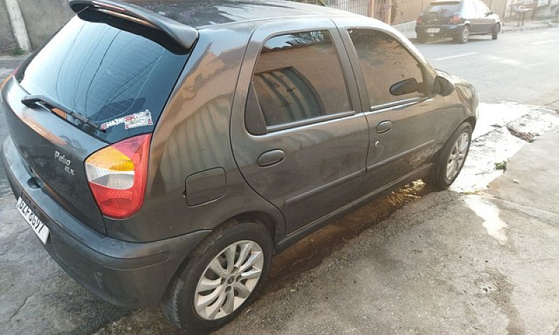 Palio 1.0 2001...