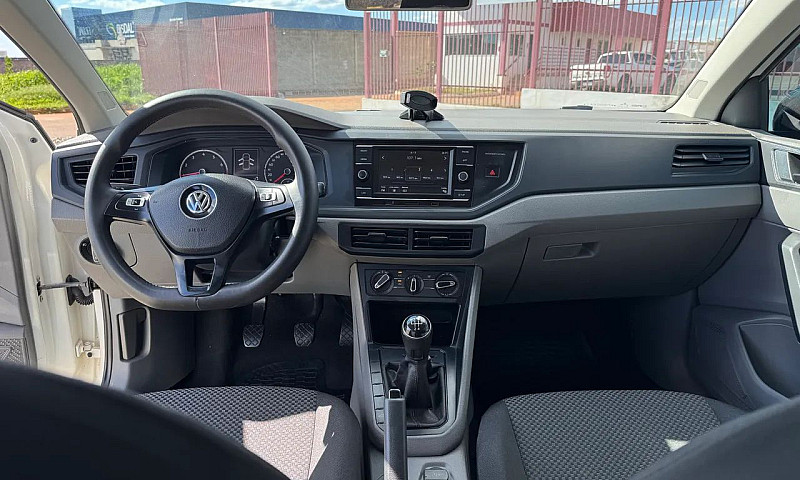 Volkswagen Polo 1.6 ...