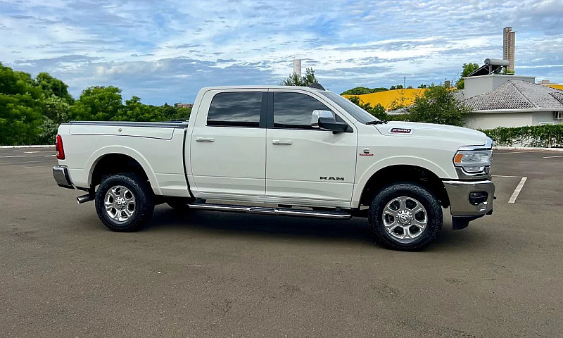Ram 2500 Laramie 6.7...