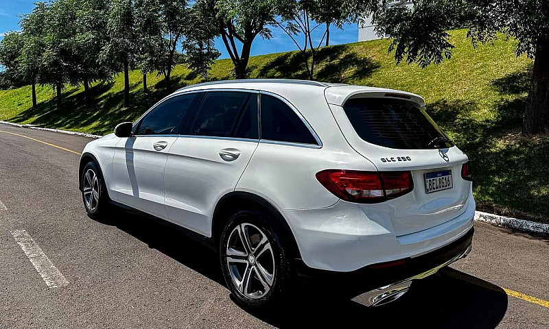 Mercedes-Benz Glc 25...