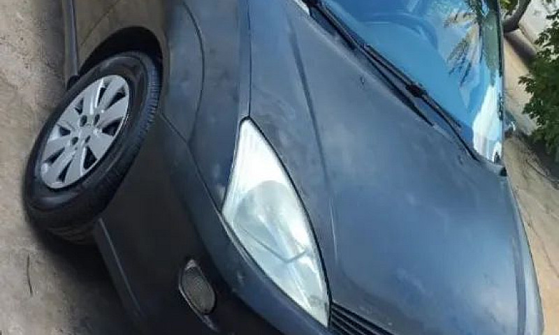 Ford Focus 1.8 16V 5...