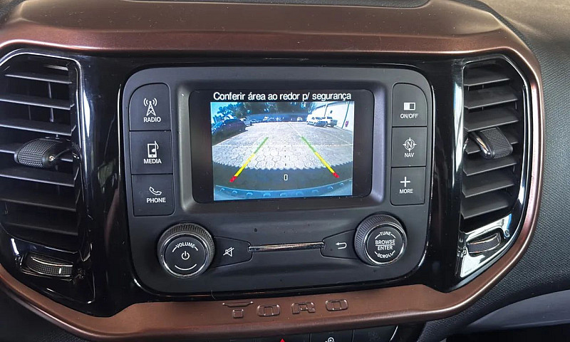 Fiat Toro Volcano 2....