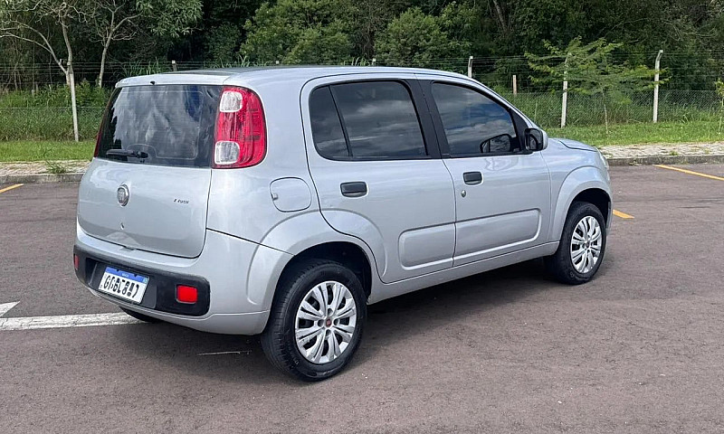 Fiat Uno Vivace Cele...