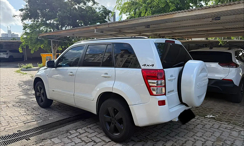 Suzuki Grand Vitara ...