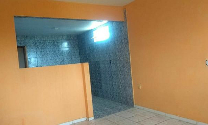 Casa Com Suíte...