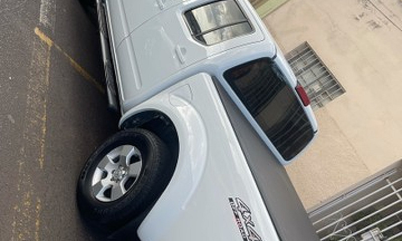 Nissan Frontier S Di...