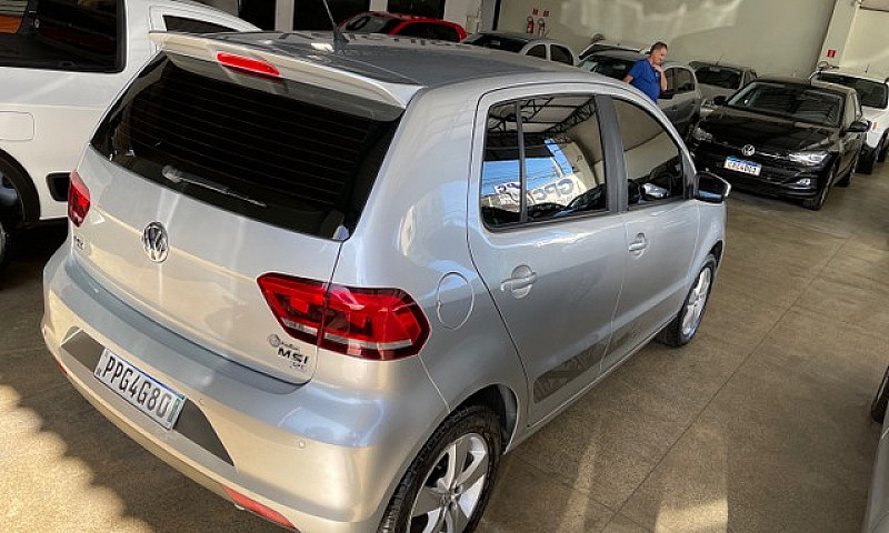 Vw Fox 1.6 Rock In R...