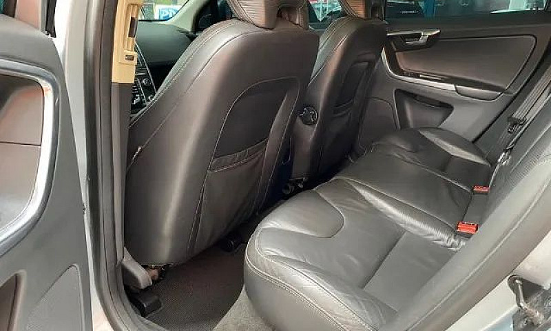 Xc60 T5 R-Design...