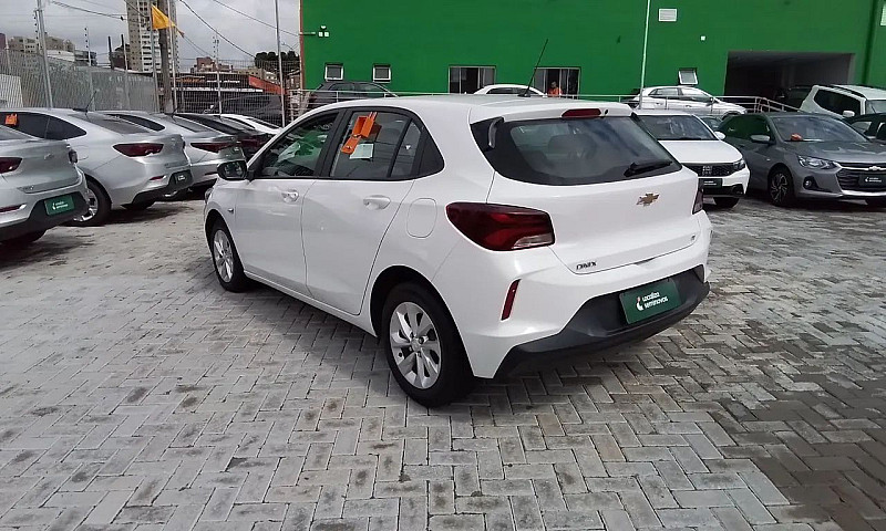 Chevrolet Onix 2023 ...