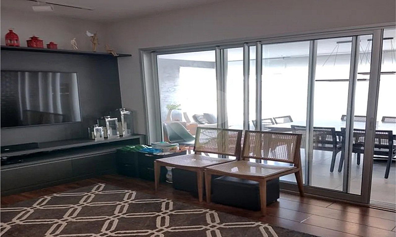 Apartamento Com 3 Qu...