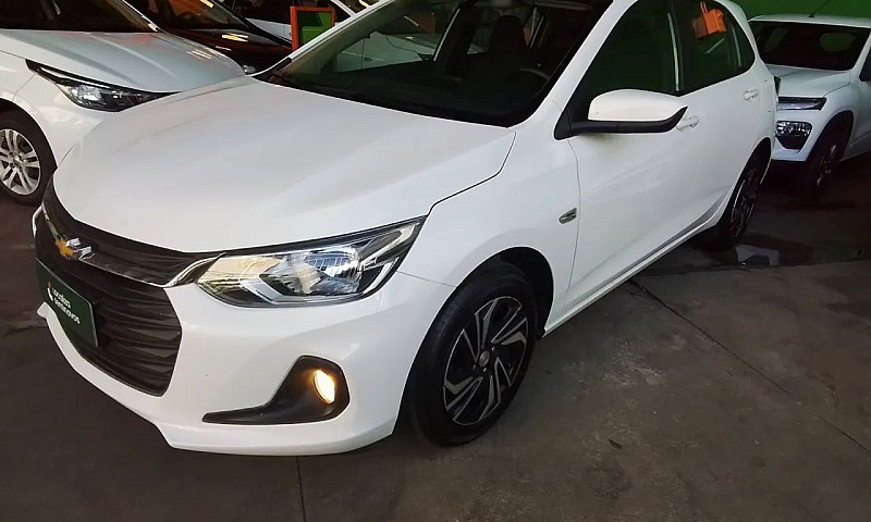 Chevrolet Onix Hatch...