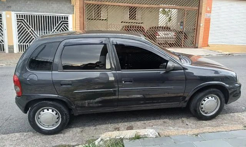 Chevrolet Corsa Wind...