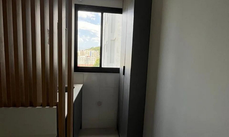 Apartamento Novo Ped...