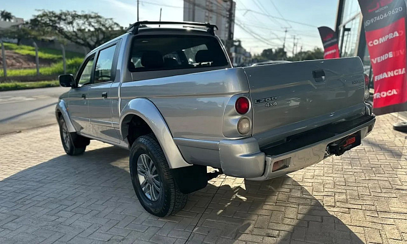 Mitsubishi L200 2.5 ...
