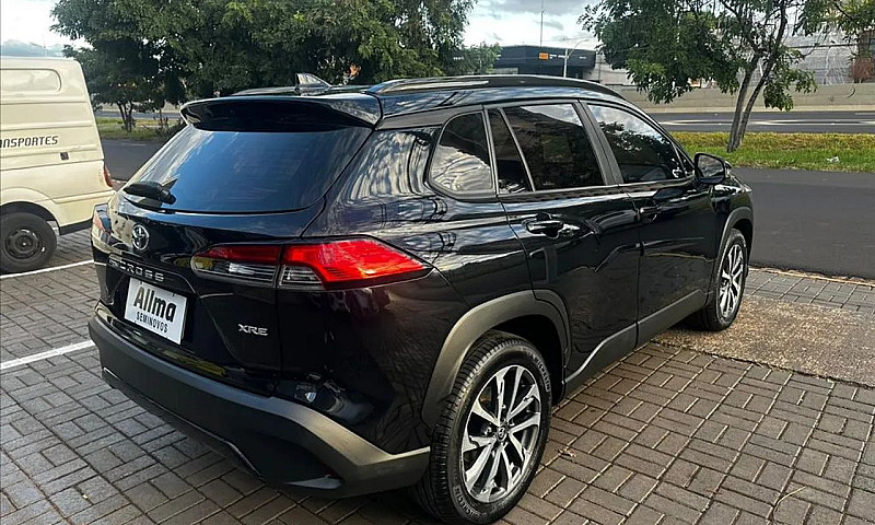 Toyota Corolla Cross...