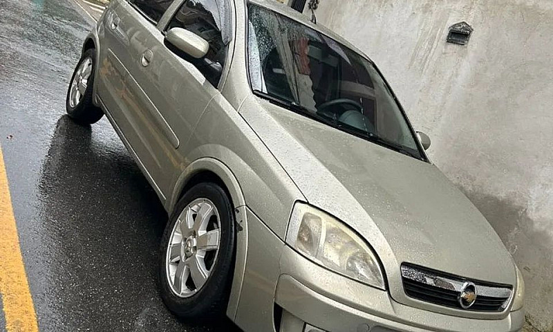 Chevrolet Corsa Hat....