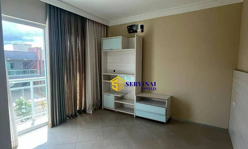 Casa Com 6 Dormitóri...