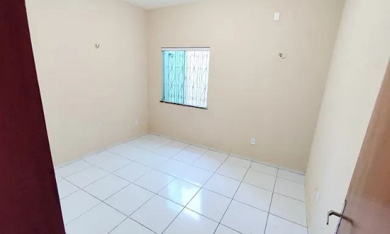 Casa Com 2 Quartos E...
