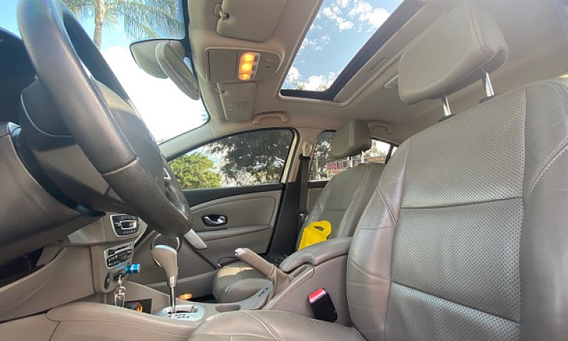 Renault Fluence Priv...