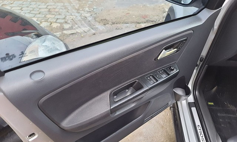 Croz Fox 1.6 Automát...