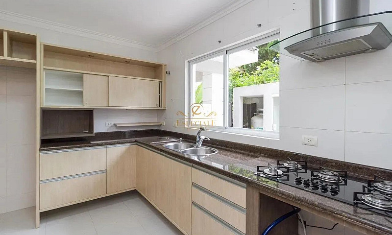 Casa Para Locação Em...
