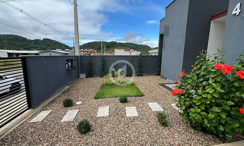 Casa À Venda No Bair...
