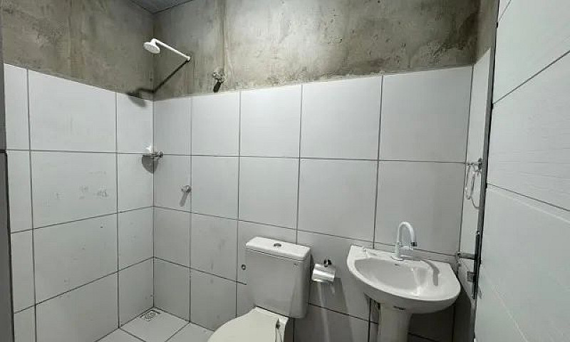 Galpão Comercial Dis...