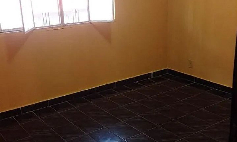 Aluga-Se Apartamento...