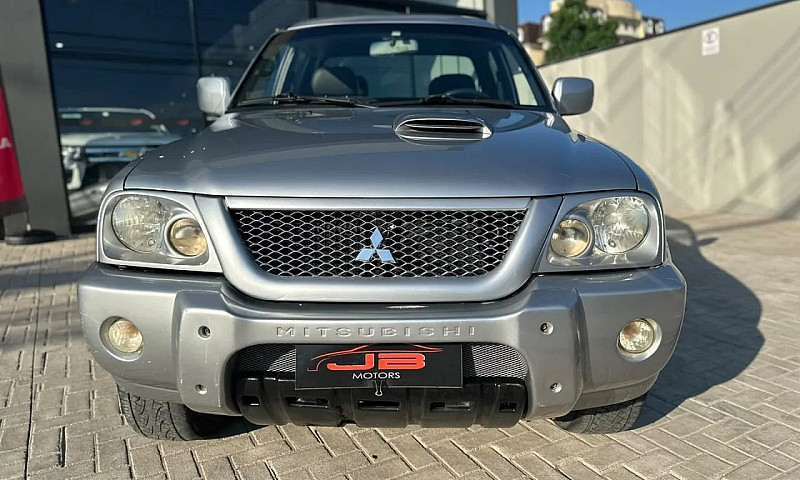 Mitsubishi L200 2.5 ...