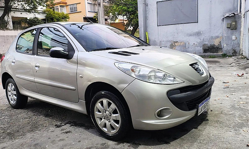 Peugeot 207 Xr Sport...
