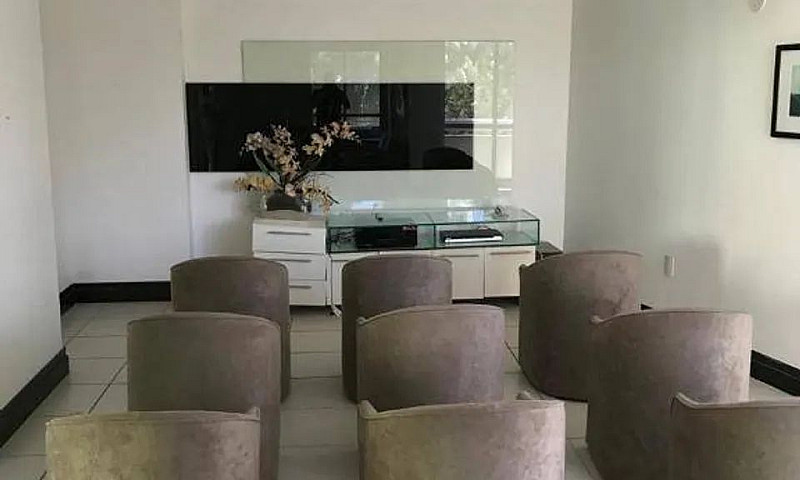 Apartamento Com 3 Do...