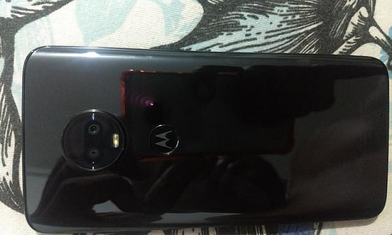 Moto G7 Plus (Black)...