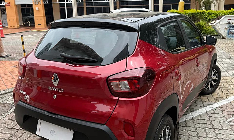 Renault Kwid Intense...