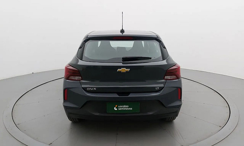 Chevrolet Onix Hatch...