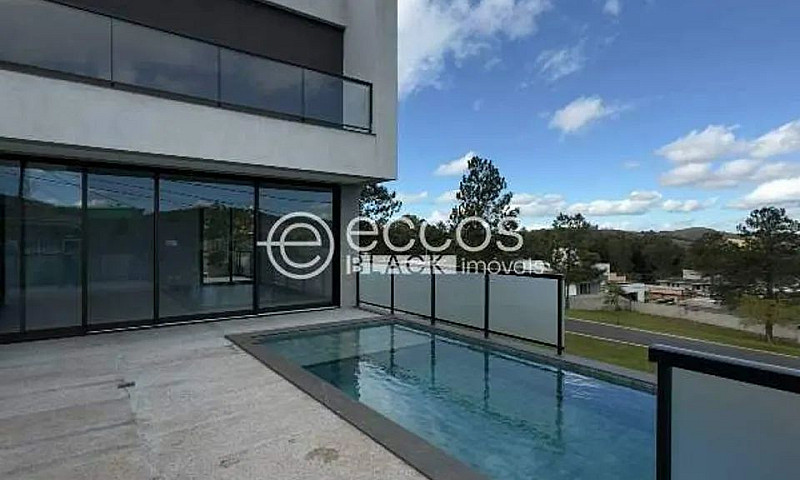 Casa Em Condomínio P...