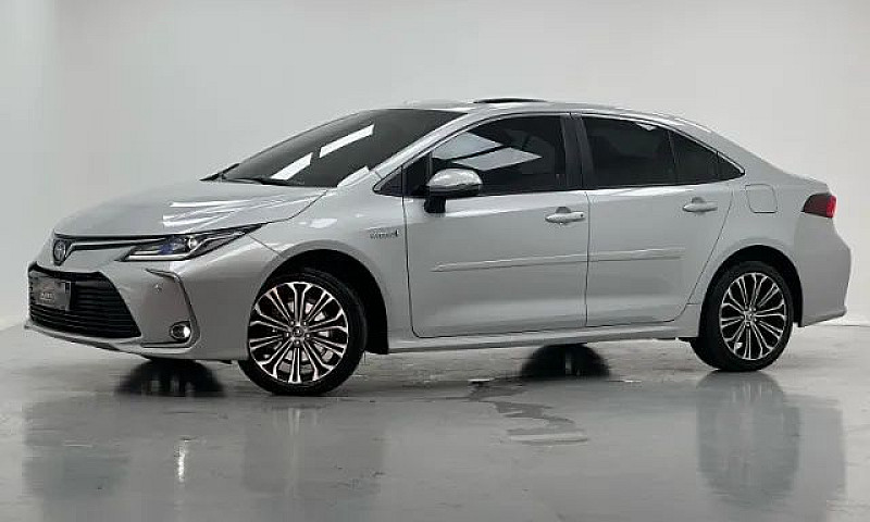 Corolla Altis Premiu...