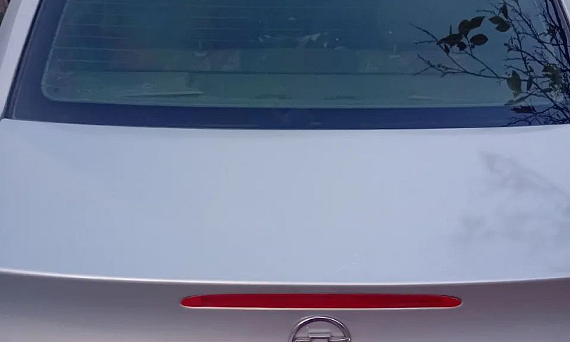 Chevrolet Corsa Seda...