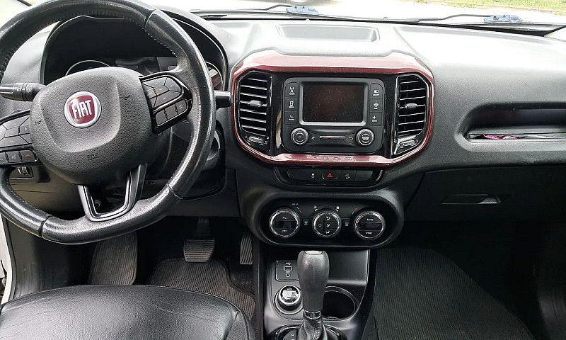 Fiat Toro Freedom 2....