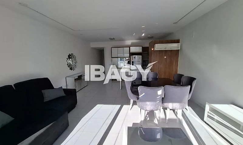 Excelente Apartament...