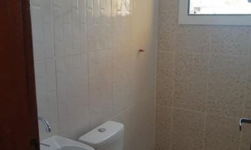 Linda Casa Em Piedad...