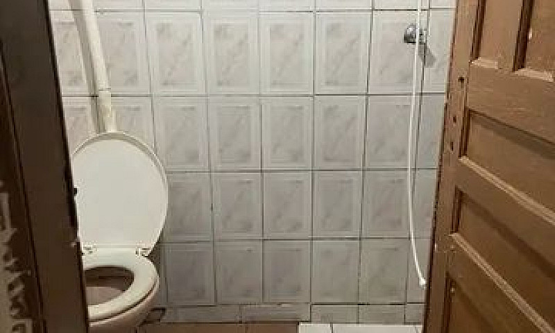 Casa No Ribeiro 2 Qu...