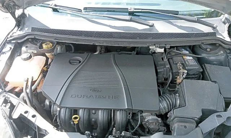 Ford Focus Sedan 201...