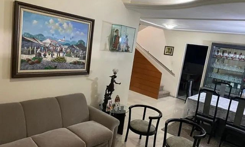 Vendo Casa Com 5 Suí...