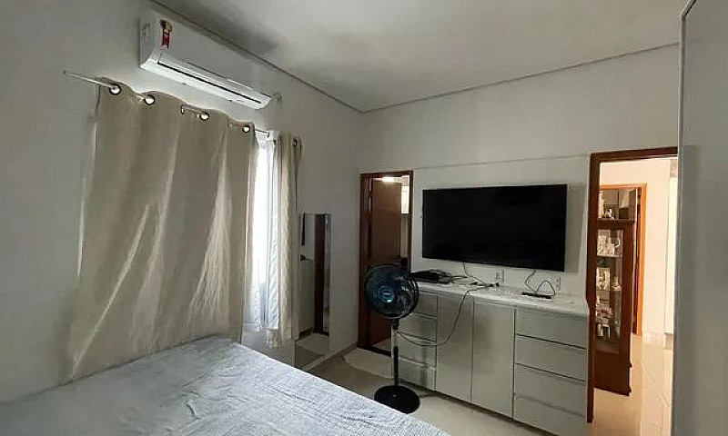 Vendo Casa: Av. Das ...