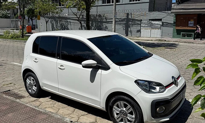 Volkswagen Up! Move ...