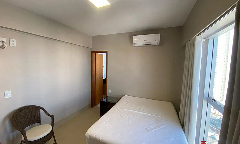 Apartamento Semi Mob...