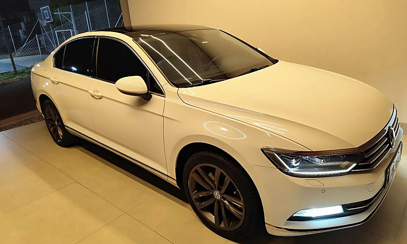 Volkswagen Passat Hi...