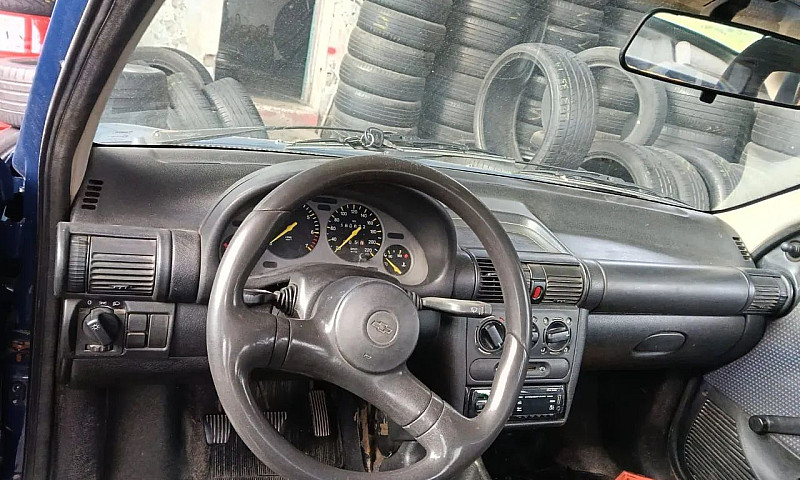Chevrolet Corsa Supe...