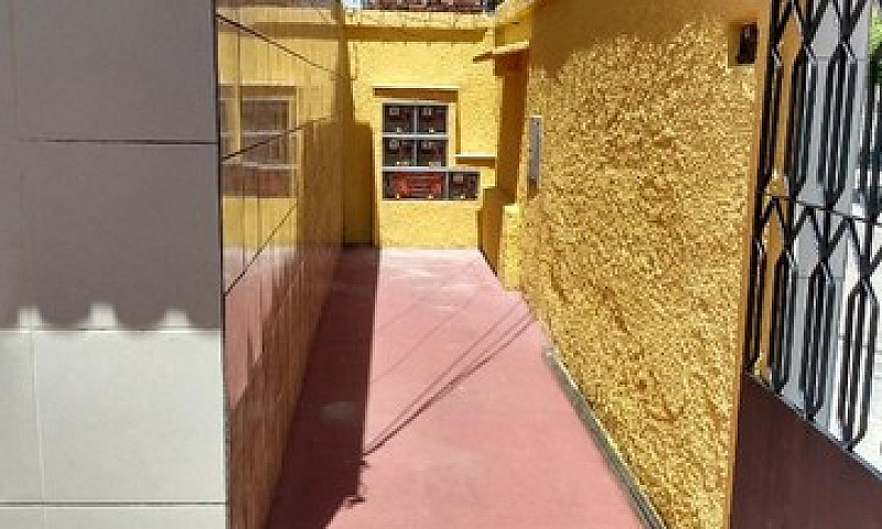 Casas Rodolfo Teofil...