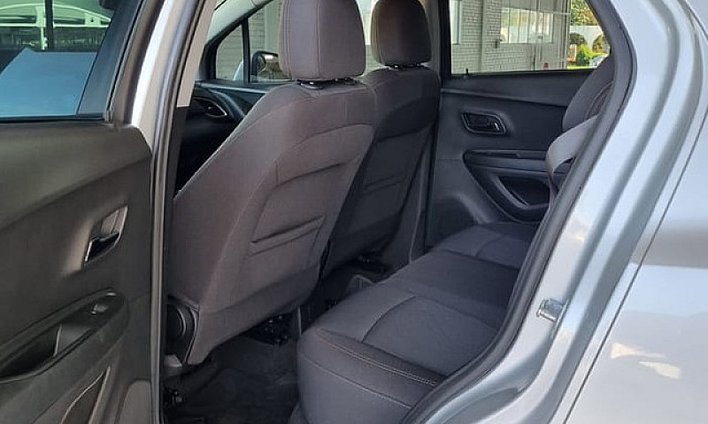 Chevrolet Tracker Lt...